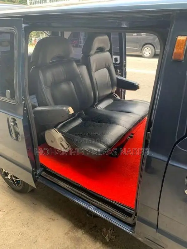 Suzuki Omni 2010 Van (Used)