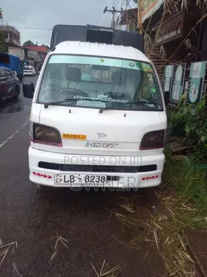 Daihatsu Hijet 2001 Lorry (Used)