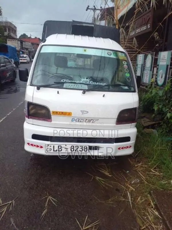 Daihatsu Hijet 2001 Lorry (Used)