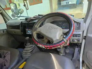 Toyota TOYOACE 1999 Lorry (Used)