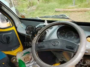 Tata Dimo Batta 2011 Lorry (Used)