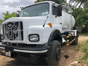 Tata 1615 2006 Lorry (Used)