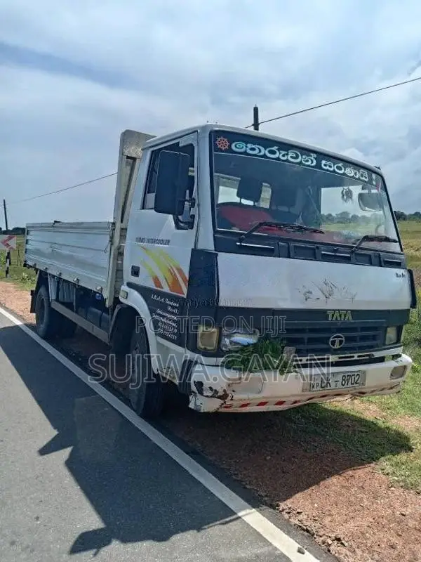 Tata 709 2013 Lorry (Used)