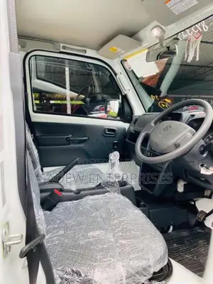Suzuki Carry 4WD 2025 Lorry Unregistered (Recondition)