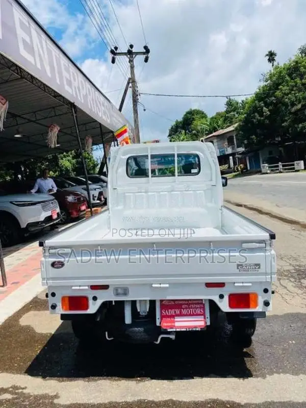 Suzuki Carry 4WD 2025 Lorry Unregistered (Recondition)