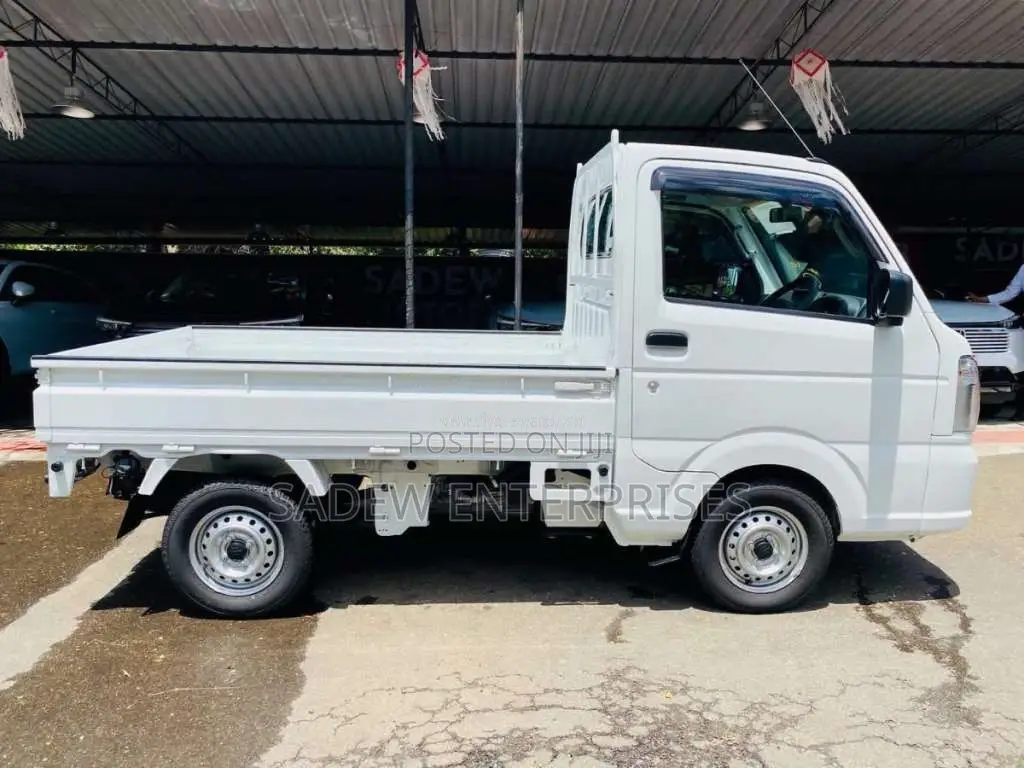 Suzuki Carry 4WD 2025 Lorry Unregistered (Recondition)