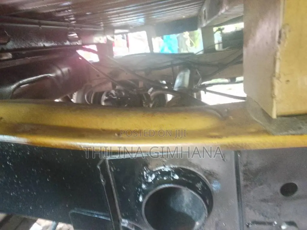 Tata Dimo Batta 2011 Lorry (Used)