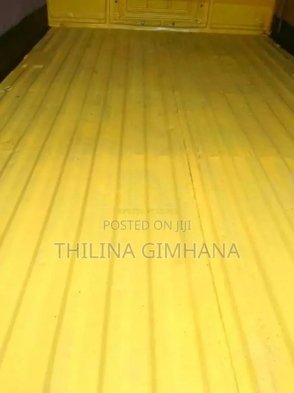 Tata Dimo Batta 2011 Lorry (Used)