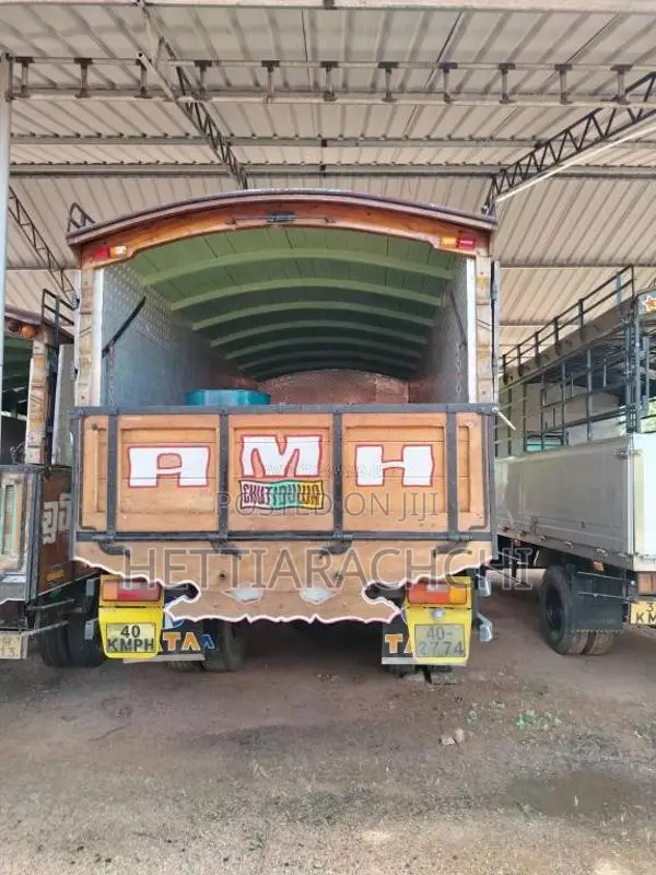 Tata 1210 1984 Lorry (Used)