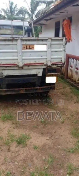 Mahindra Mahindra 2014 Lorry (Used)