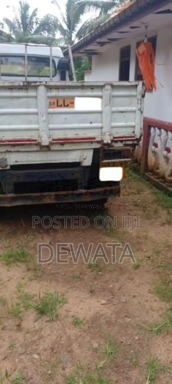 Mahindra Mahindra 2014 Lorry (Used)