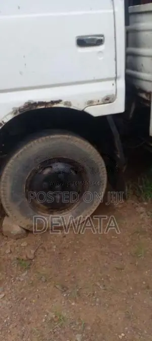 Mahindra Mahindra 2014 Lorry (Used)