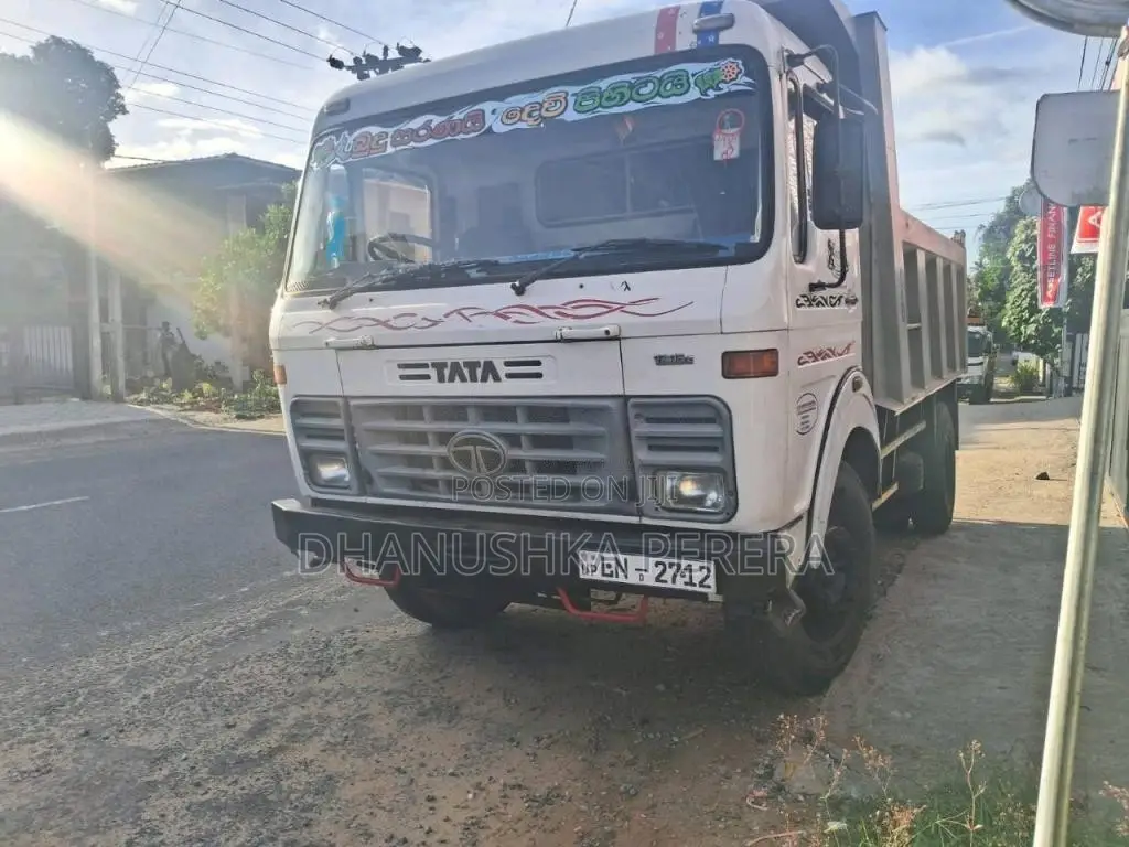 Tata Tipper 2018 Lorry (Used)