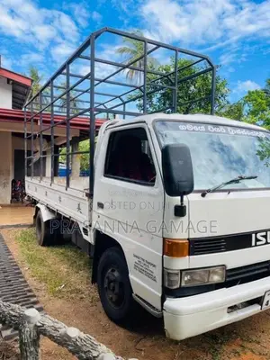 Isuzu Elf.closed 1990 Lorry (Used)