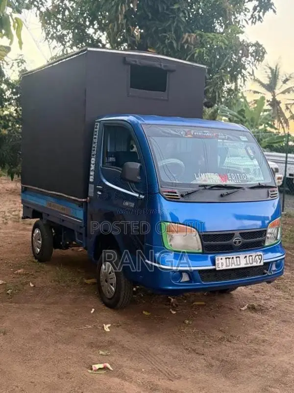 Tata Dimo Batta 2016 Lorry (Used)