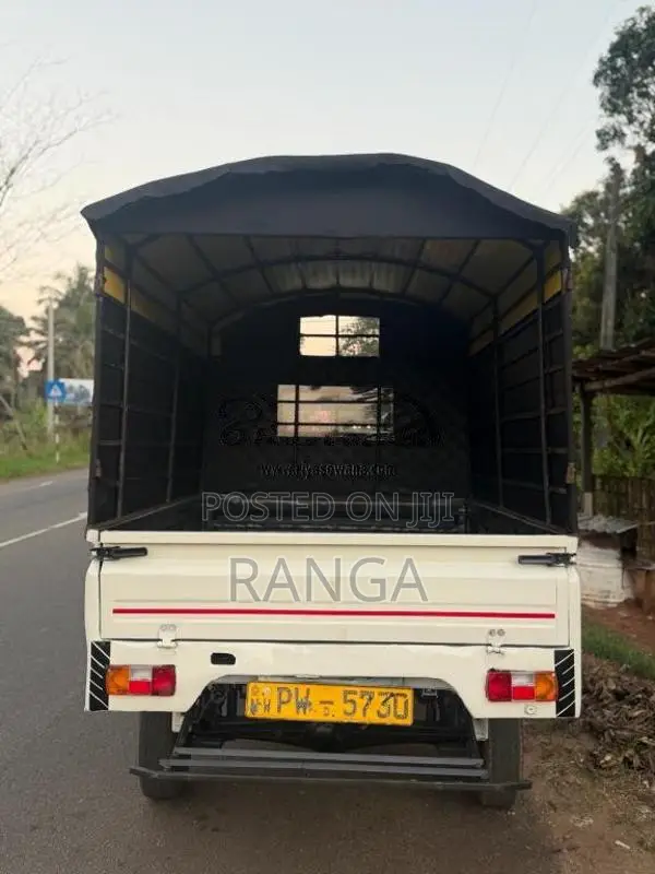 Mahindra Maxximo 2013 Lorry (Used)