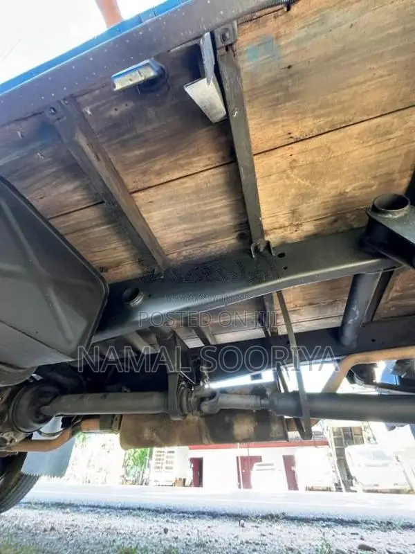 Daihatsu Daihatsu 2005 Lorry (Used)