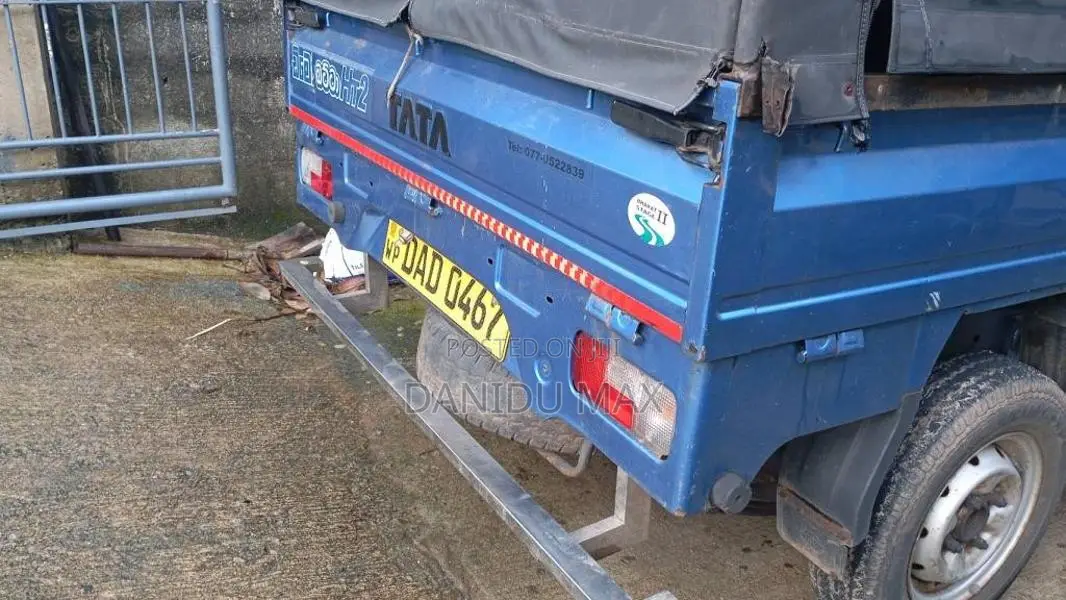 Tata Dimo Batta 2016 Lorry (Used)