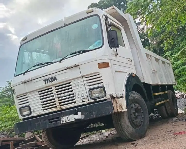 Tata 1615 2007 Lorry (Used)