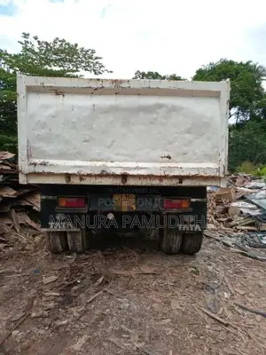 Tata 1615 2007 Lorry (Used)