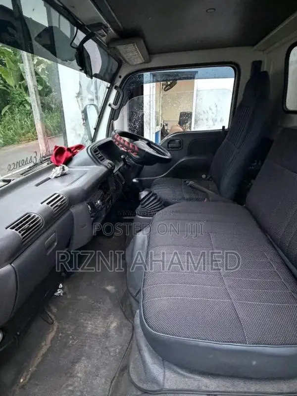 Isuzu 14.5 Pattu Muna 2001 Lorry (Used)
