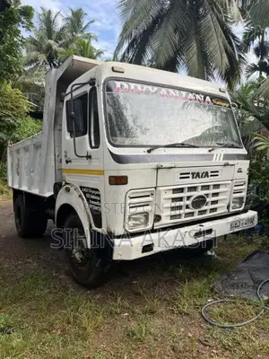Tata Tipper 2012 Lorry (Used)