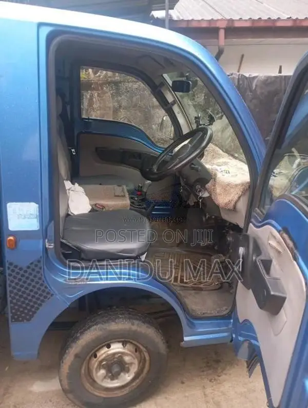 Tata Dimo Batta 2016 Lorry (Used)