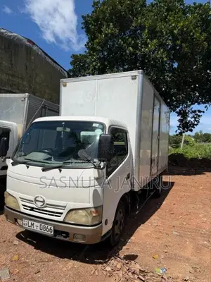Toyota Dyna 2007 Lorry (Used)