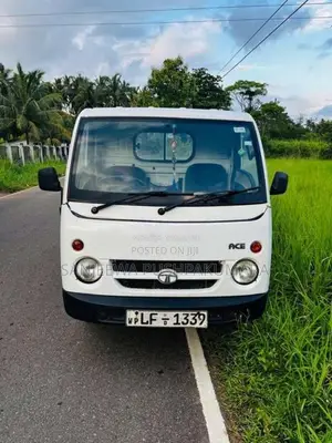 Tata Dimo Batta 2003 Lorry (Used)