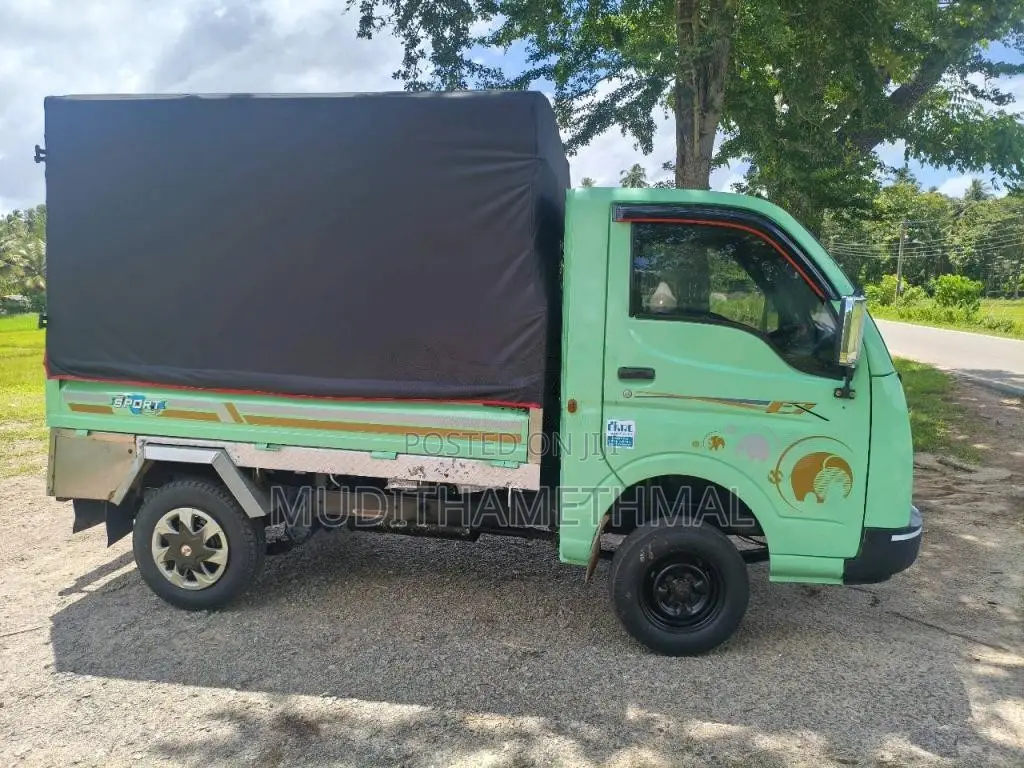 Tata Dimo Batta 2012 Lorry (Used)