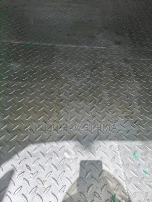 Tata Dimo Batta 2012 Lorry (Used)