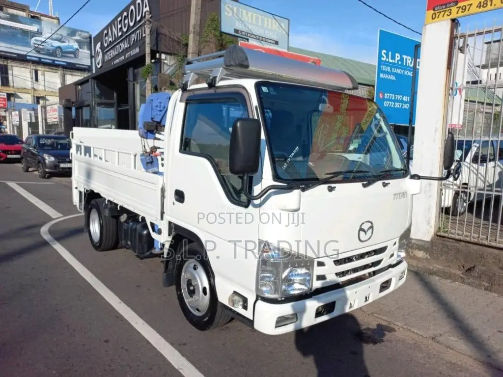 Isuzu ELF 2017 Lorry Unregistered (Recondition)