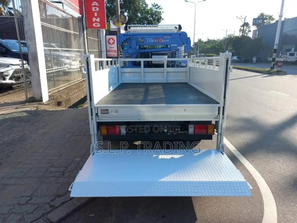 Isuzu ELF 2017 Lorry Unregistered (Recondition)