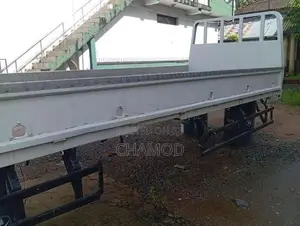 Isuzu ELF 2020 Lorry (Used)