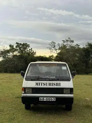 Mitsubishi MiniCab 1979 Lorry (Used)