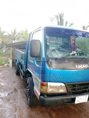 Isuzu 4bd1 1982 Lorry (Used)