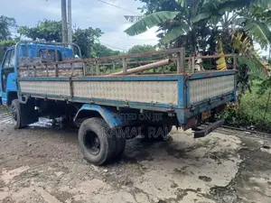Isuzu Isuzu 1980 Lorry (Used)