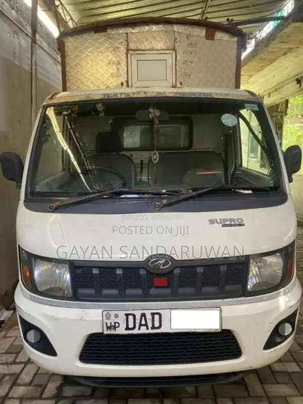 Mahindra Mahindra 2016 Lorry (Used)