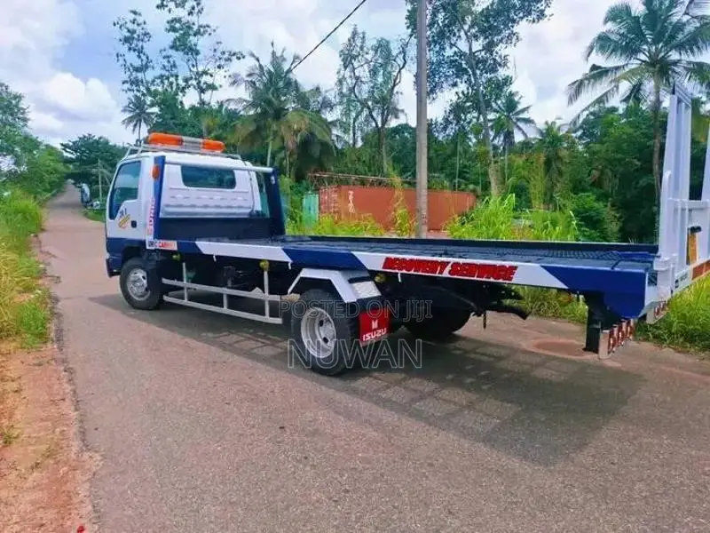 Isuzu Carrier 2007 Lorry (Used)