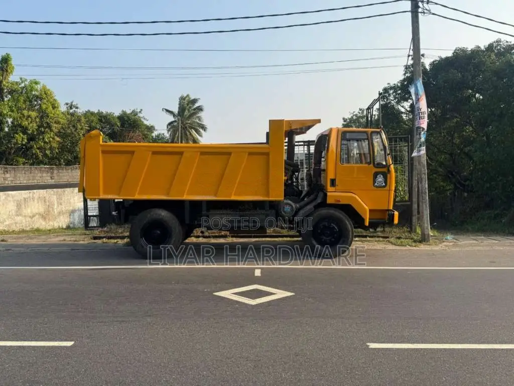 Ashok-Leyland Cargo 2017 Lorry (Used)