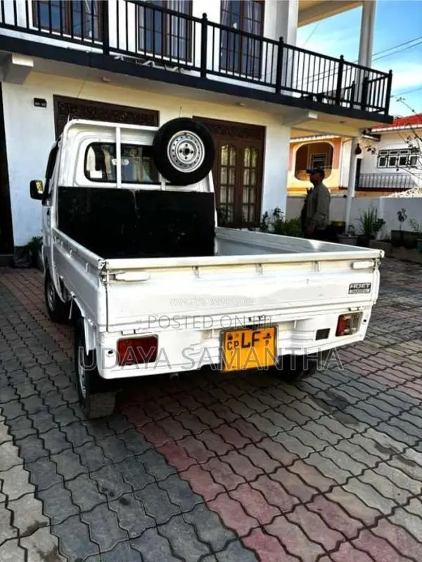 Daihatsu Hijet 2001 Lorry (Used)