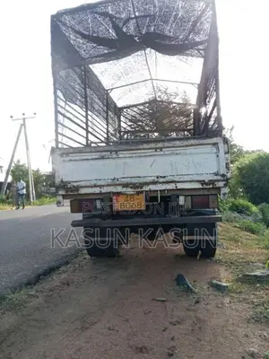 Nissan Atlas 1996 Lorry (Used)