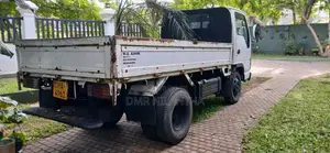 Mazda Titan 1999 Lorry (Used)