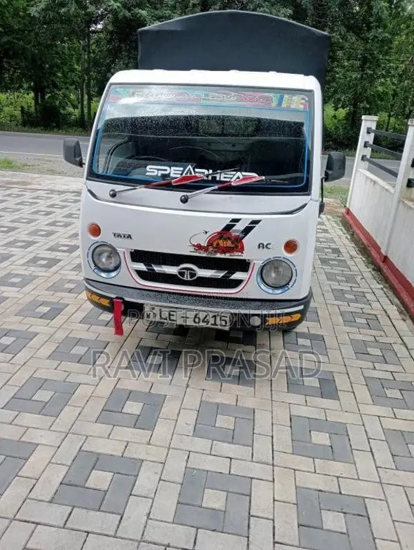 Tata Dimo Batta 2008 Lorry (Used)