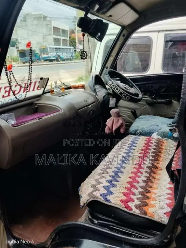 Mahindra Maxximo 2011 Lorry (Used)