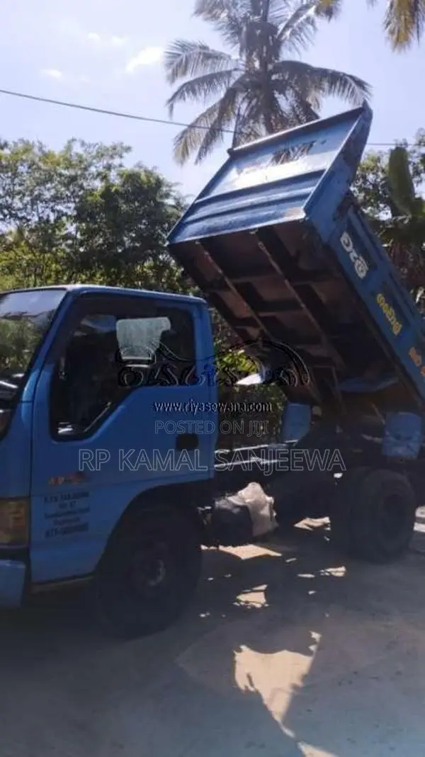 Isuzu Tipper 2005 Lorry (Used)