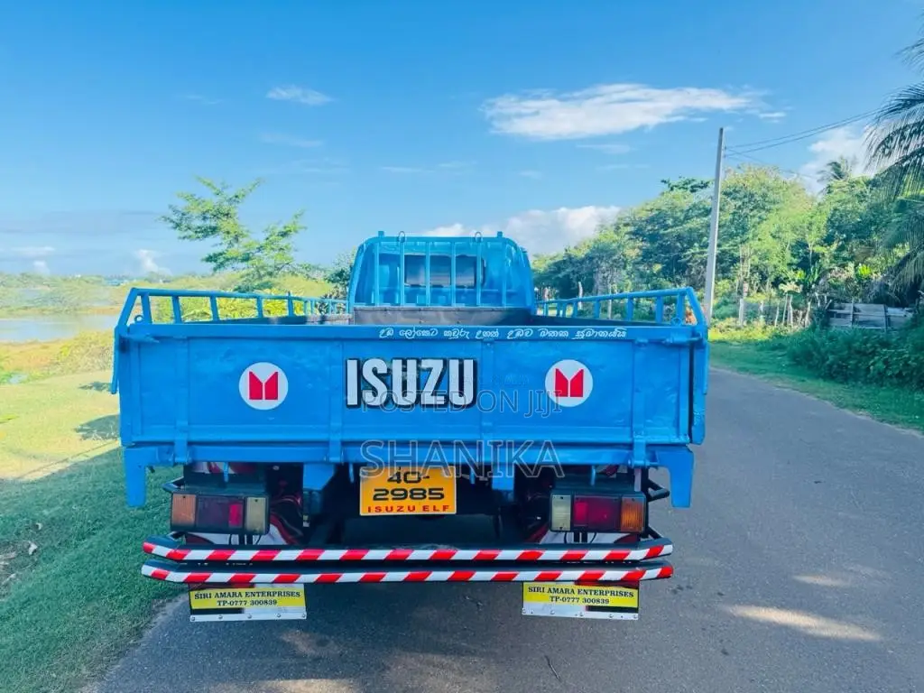 Isuzu ELF 350 14.5 1982 Lorry (Used)
