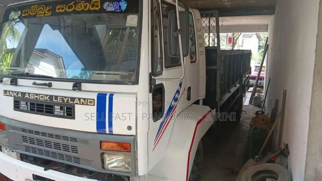 Ashok-Leyland Leyland 2007 Lorry (Used)
