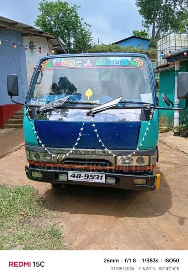 Mitsubishi 10.5 1997 Lorry (Used)
