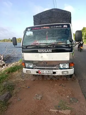 Nissan Atlas 1996 Lorry (Used)